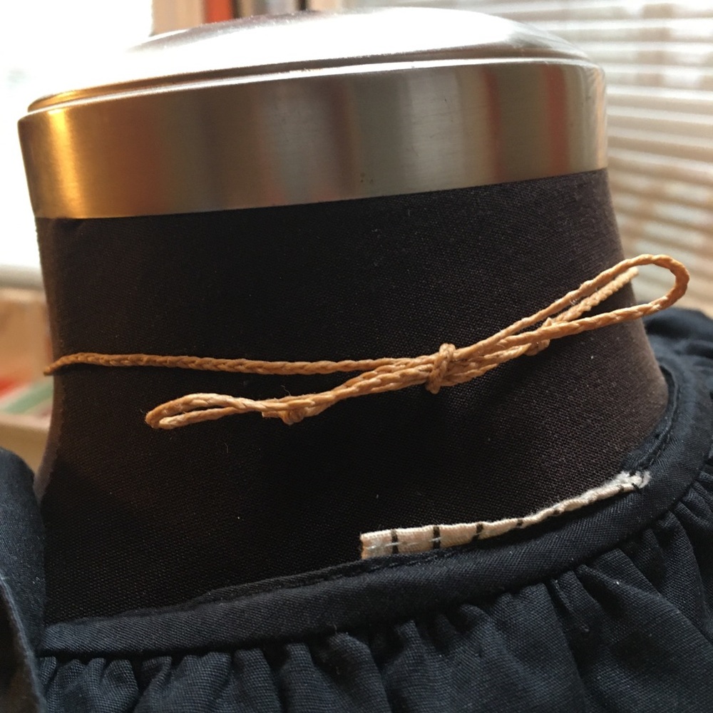 Delicate Handmade Choker - Picture 3 of 5